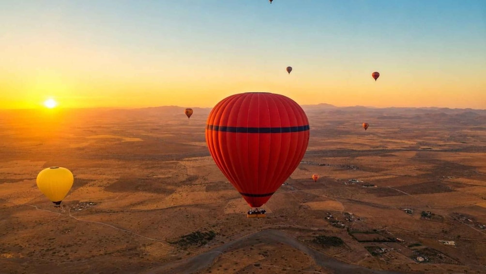 Picture 22 for Activity Marrakech: Hot Air Balloon Ride with Traditional Breakfast 4