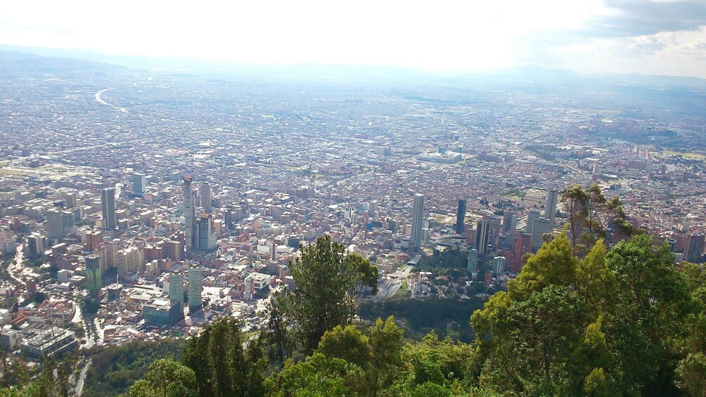 Full City Tour Monserrate, city tour y Candelaria 3