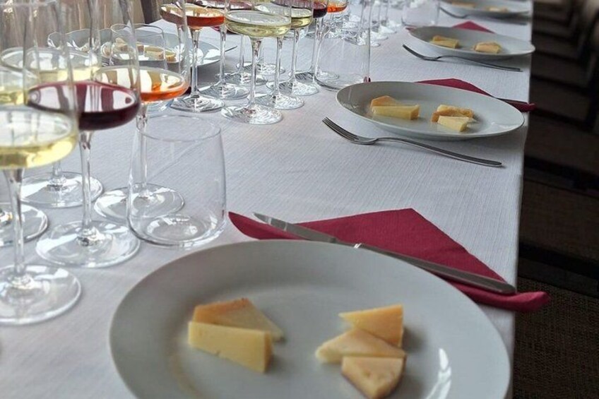 All inclusive Local Cheeses Tasting and Prosecco. Private Tour. 3