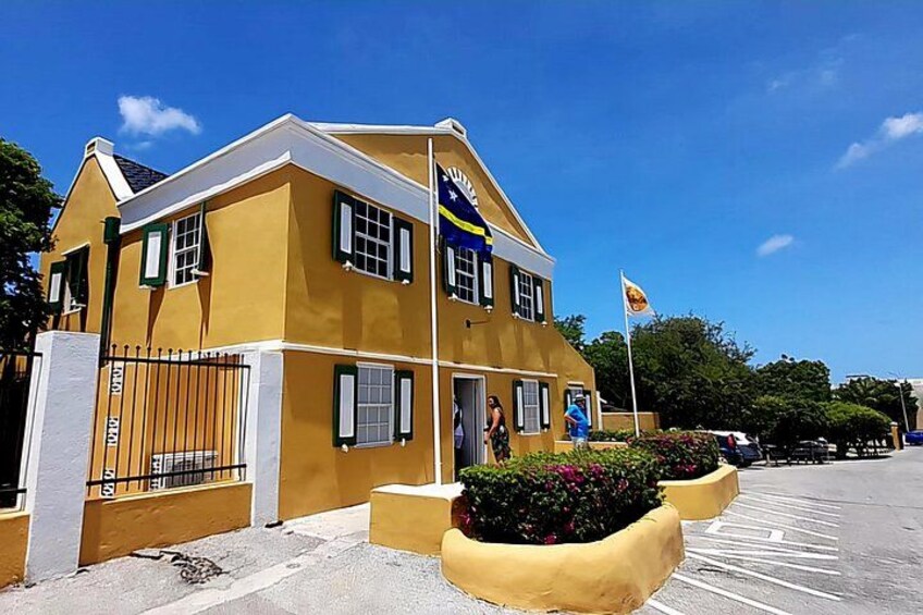 Curaçao City and Beach Tour 3