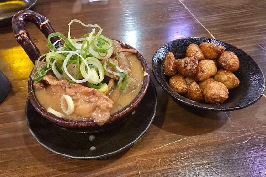 Hungry Osaka Street Food Tour : 15 Tastings with 3 Drinks 5