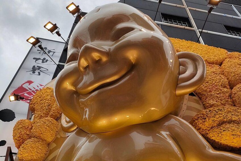 Ultimate Osaka Walking Tour: Castle, Dotonbori, Gems & Lunch 3