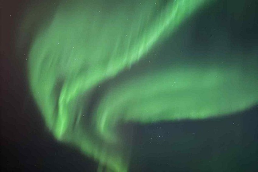 Una aurora boreal verde. 3