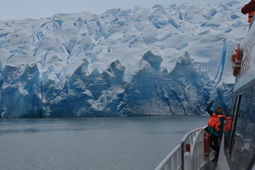 Torres del Paine & Glacier Grey Navigation Private Tour 3