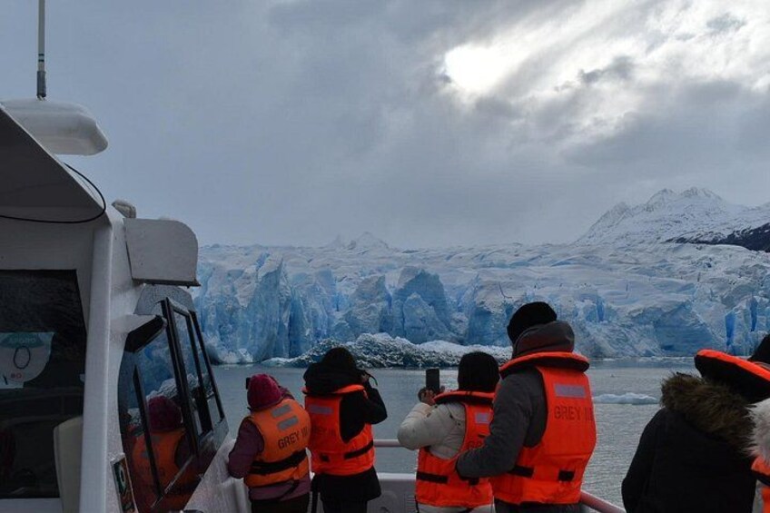 Torres del Paine & Glacier Grey Navigation Private Tour 4