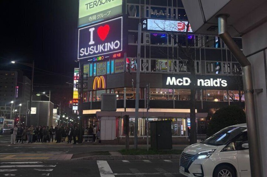 Sapporo Night Tour with a Local Guide 5