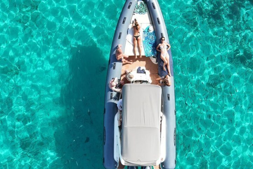 Daily tour in dinghy Favignana and Levanzo 1