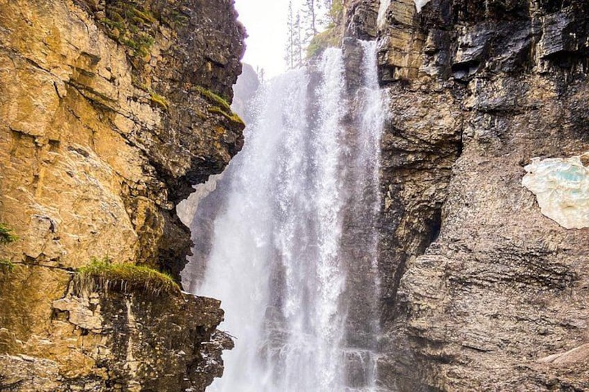 Upper fall Johnston Canyon 3