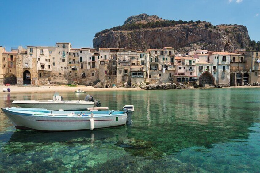 Full-Day Private Guided Tour in Sicily with Lunch