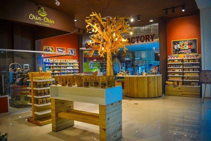 Discover Dominican Treasures: Rum, Cigars, Coffee & Chocolate 3