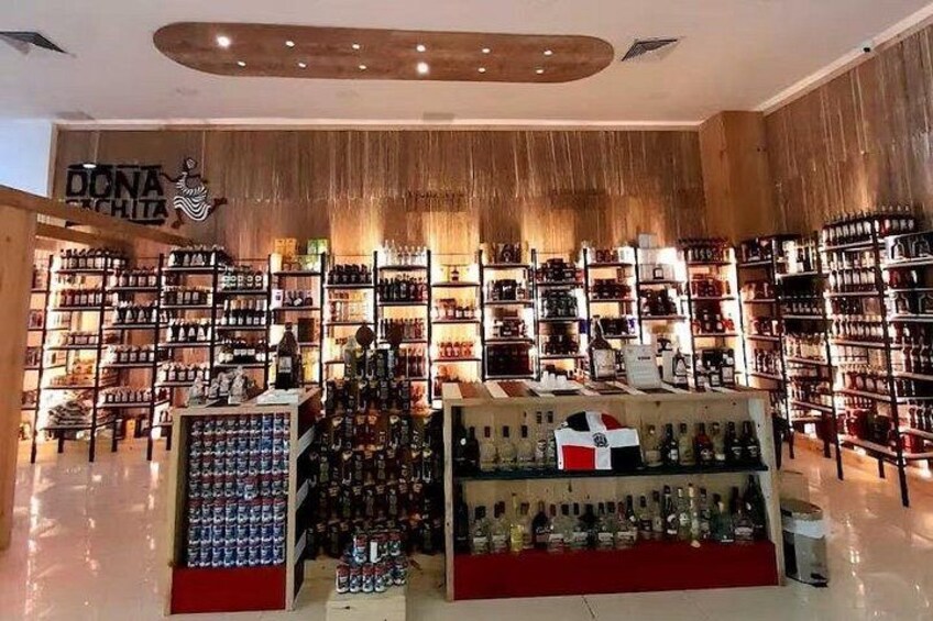 Discover Dominican Treasures: Rum, Cigars, Coffee & Chocolate 2