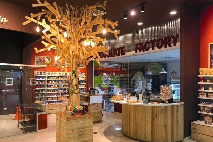 Discover Dominican Treasures: Rum, Cigars, Coffee & Chocolate 5