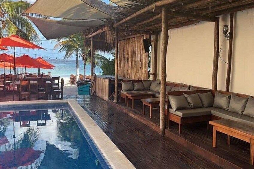 Coco's Beach Club 2