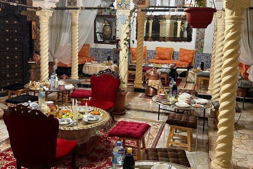 BEST Casbah Private Guided tour with a Tasty Traditional Lunch