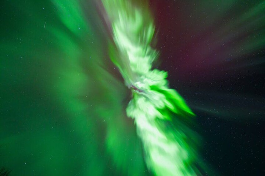 Een groen poollicht. 4