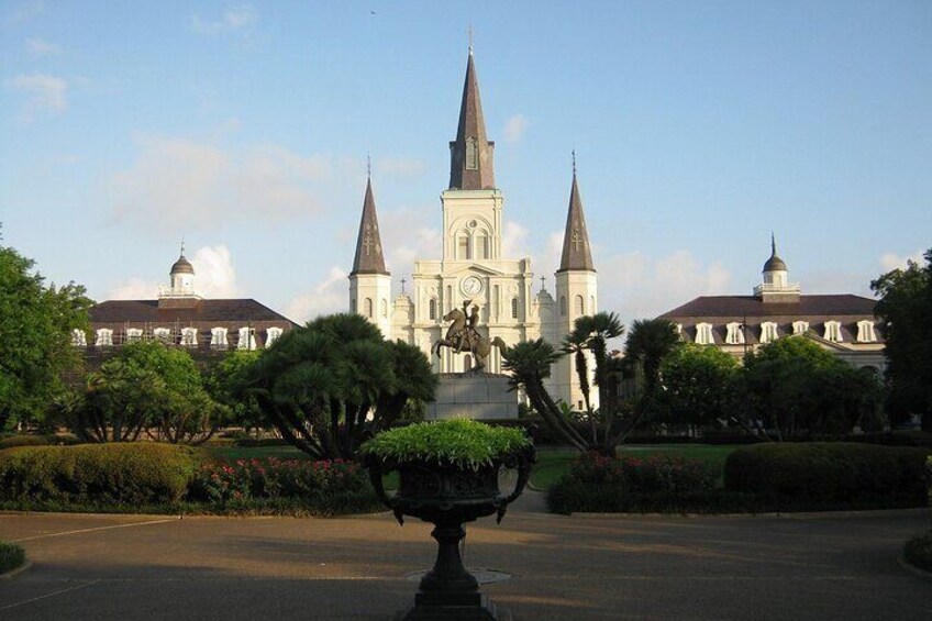 Private writing class with an author in New Orleans