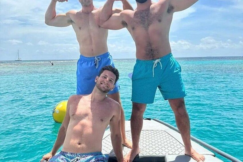 Cholon island party boat from cartagena 3
