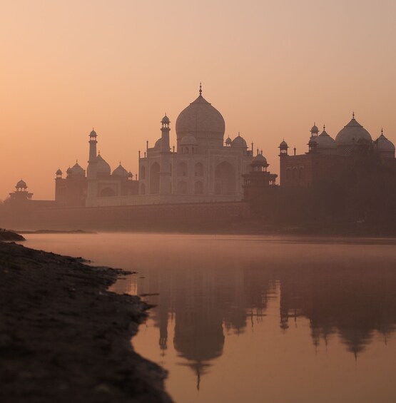 Half-Day Private Agra Tour with Exclusive Taj Mahal Sunset View 3