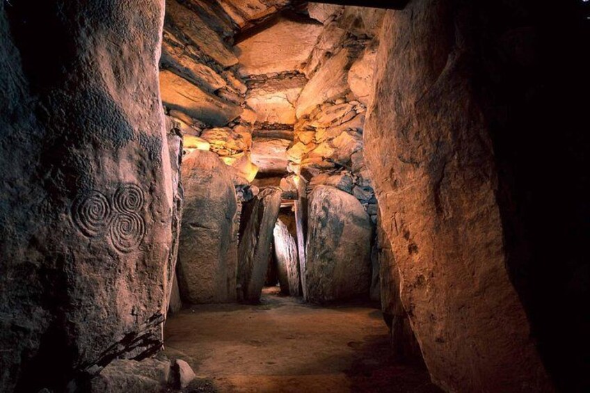 Private Luxury Tour of Newgrange and The Hill of Tara 1