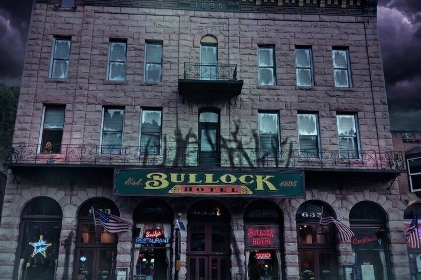 Dark Deadwood Ghost Tours: Ghosts & Graves of Gunslingers' Gulch 2