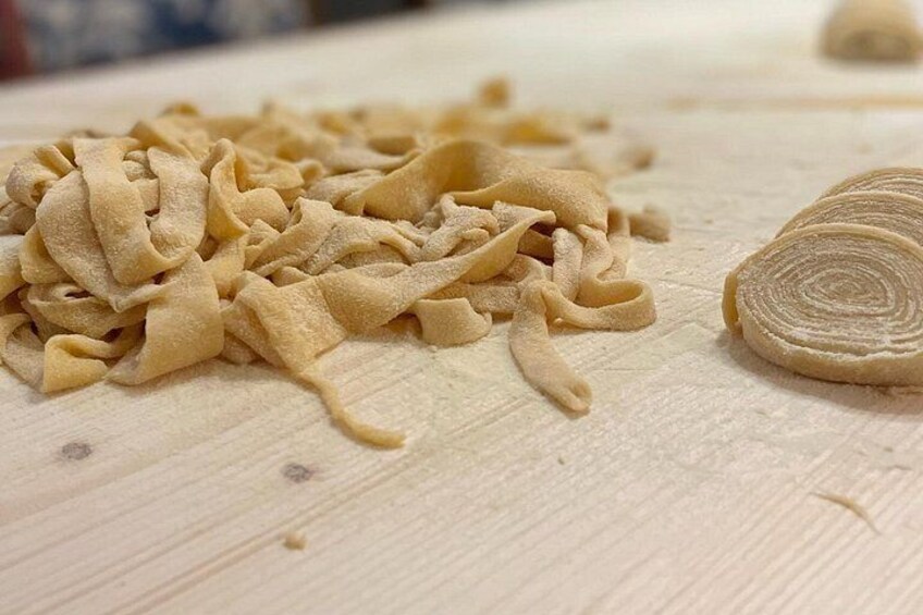 Making a local pasta from our region 5