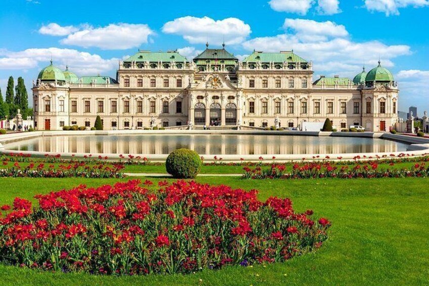 Skip-the-line Upper Belvedere Tickets and Guided Tour Vienna 1