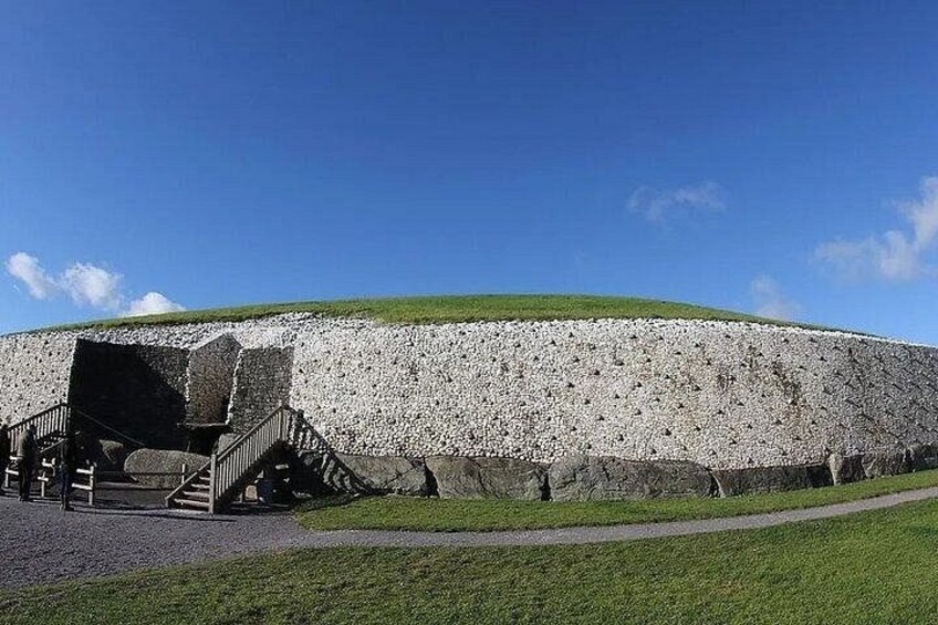 Private Tour of Newgrange and The Hill of Tara 5
