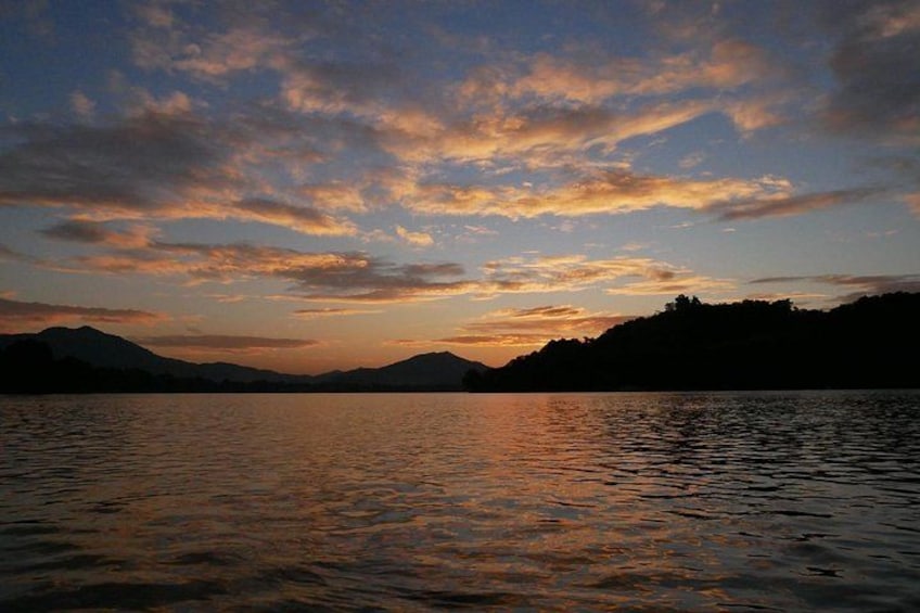 Sunset Cruise Luang Prabang 2