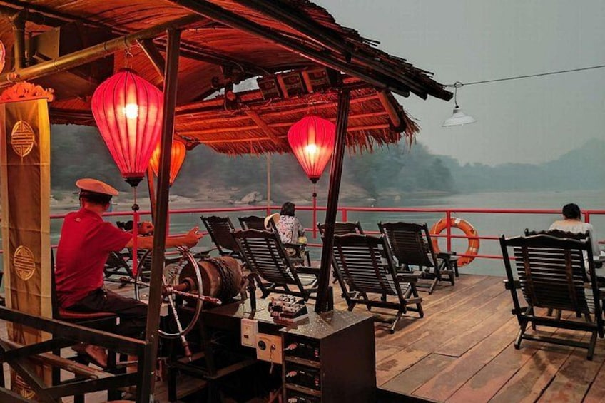Sunset Cruise Luang Prabang 1