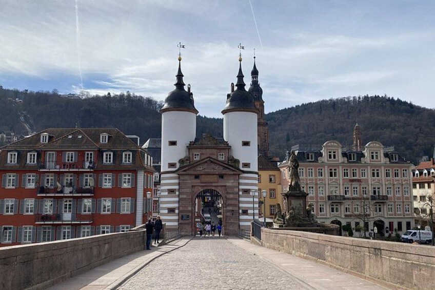 Heidelberg Old Town: Romantic Exploration Game and Tour 2