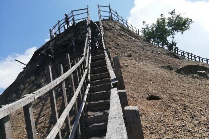 mud volcano 4
