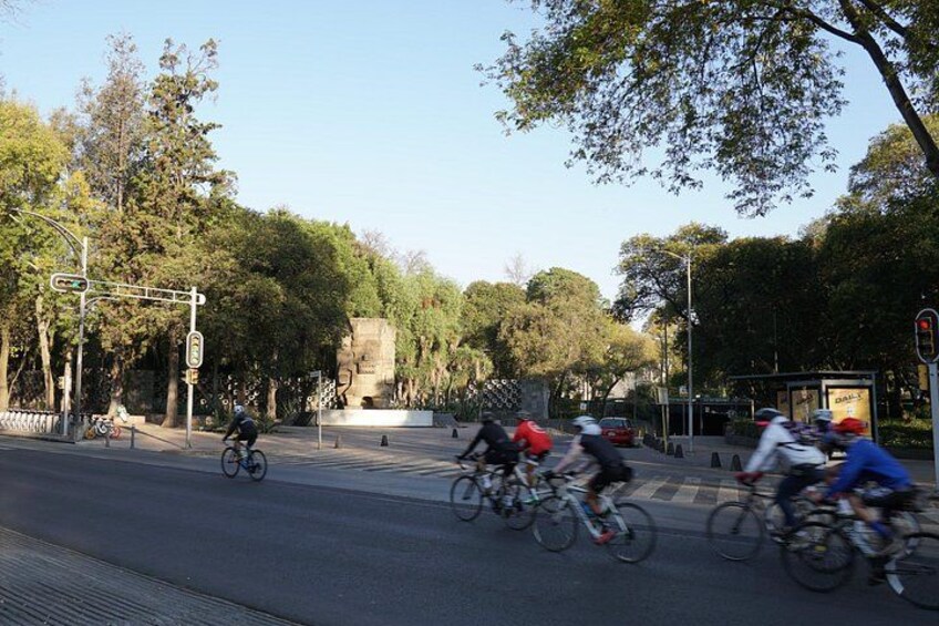 Mexico City: 19 City Highlights Bicycle Tour 2