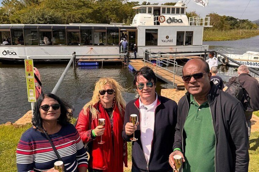 Johannesburg: Cableway and Lunch Boat Cruise Half Day Tour 3
