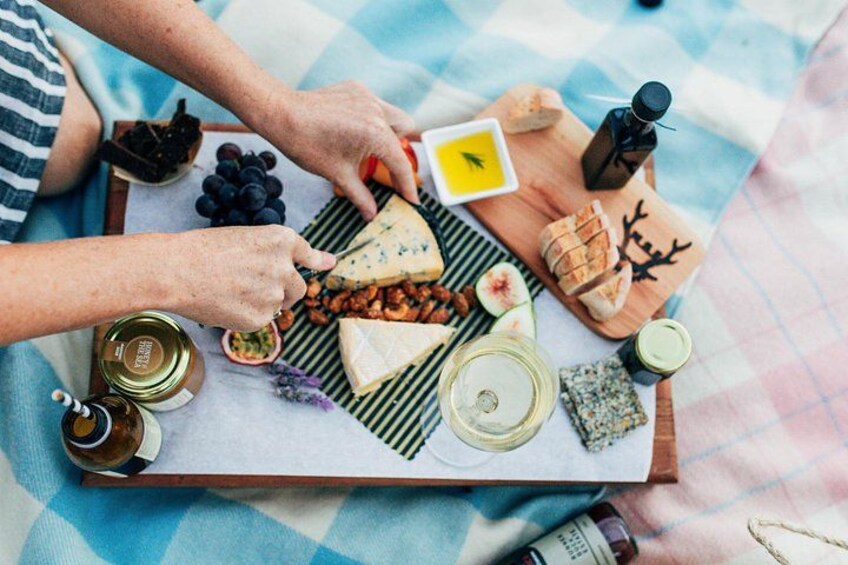 Gourmet Mystery Picnic Experience in Matakana 3