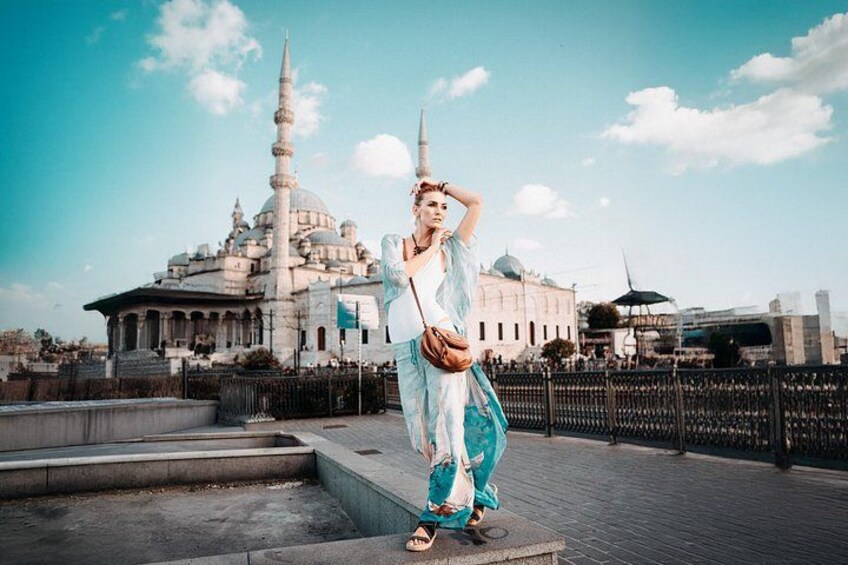 Istanbul Photoshoot tour with Local Photographer 2