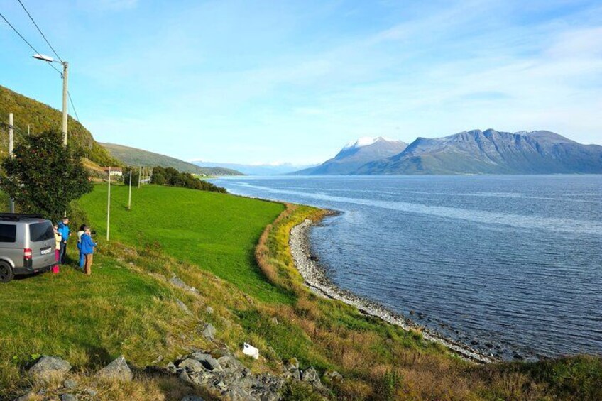 Sommarøy & Kvaløya Scenic Fjord Tour 5