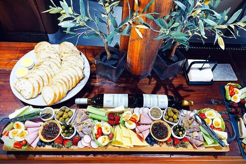 Ploughman's Lunch 2