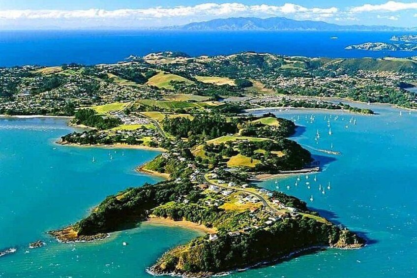 2-Day Waiheke Island Sea Kayak Tour 1