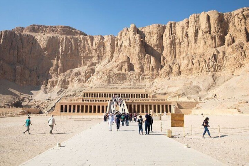 Trip From Cairo To West and East Banks in Luxor 5
