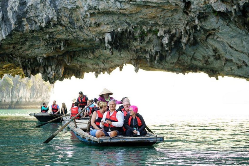 Luxury Halong Bay Day Cruise - Amethyst Luxury from Halong 3