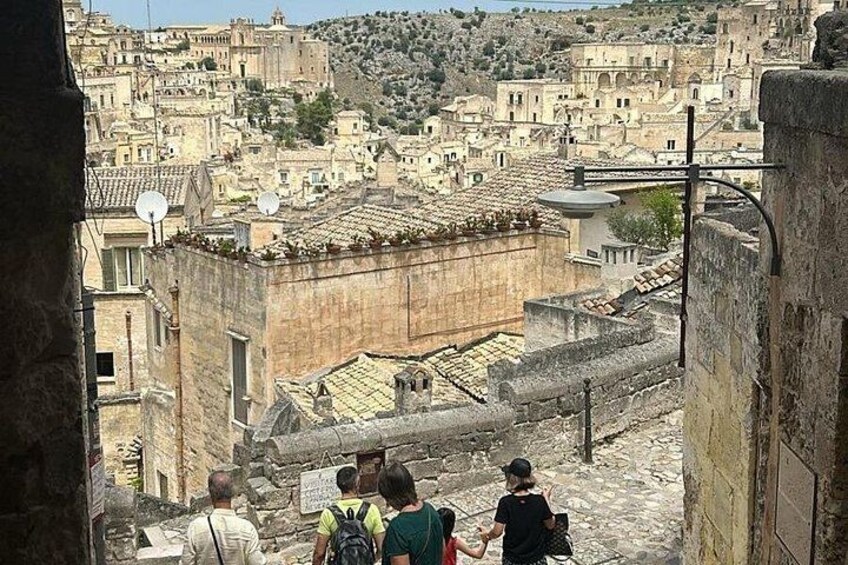 Tradition of Puglia : Altamura bread and stones of Matera da Bari 4