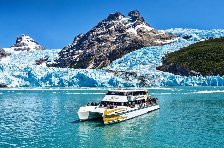 All Glacier Navigation: Sail Among Upsala and Spegazzini Glaciers 1