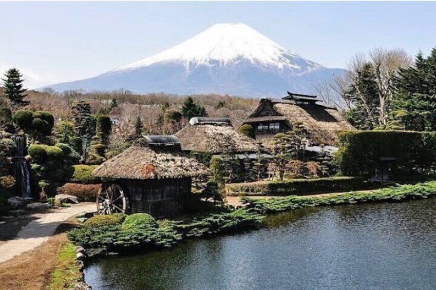 Mt Fuji Private Tour with English Speaking Driver