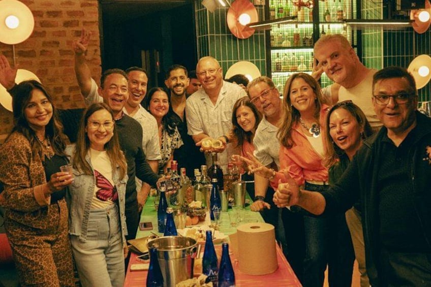 FlyVours: Colombian Fruits & Cocktail Experience 5