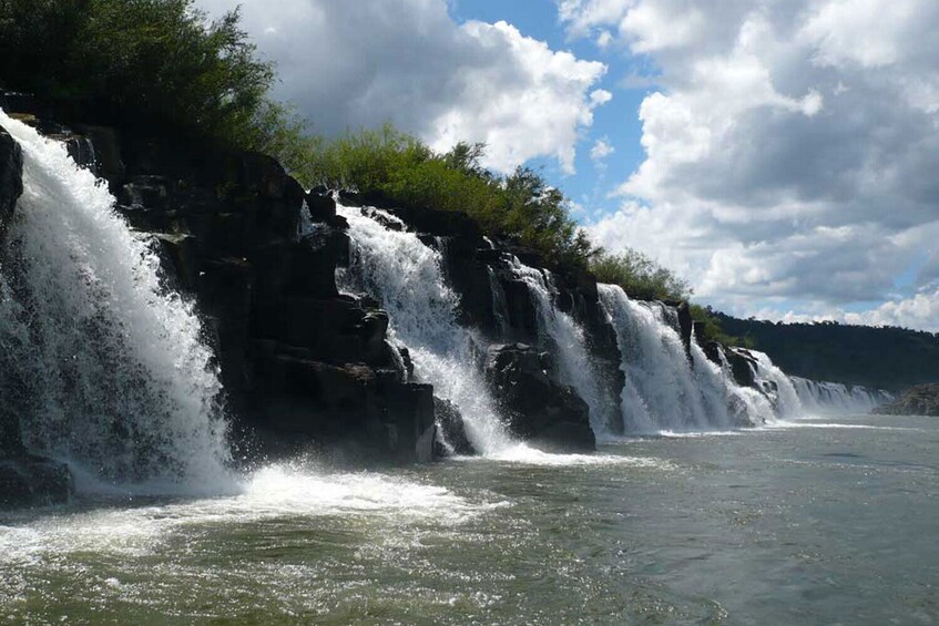 Visit the Saltos del Mocona 5