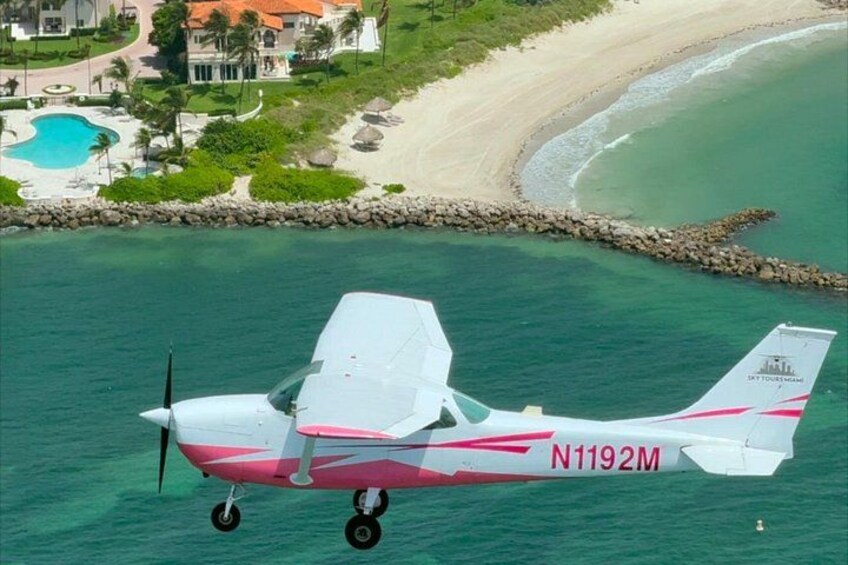 Miami Beach: Luxury Plane Tour with Free Champagne 2