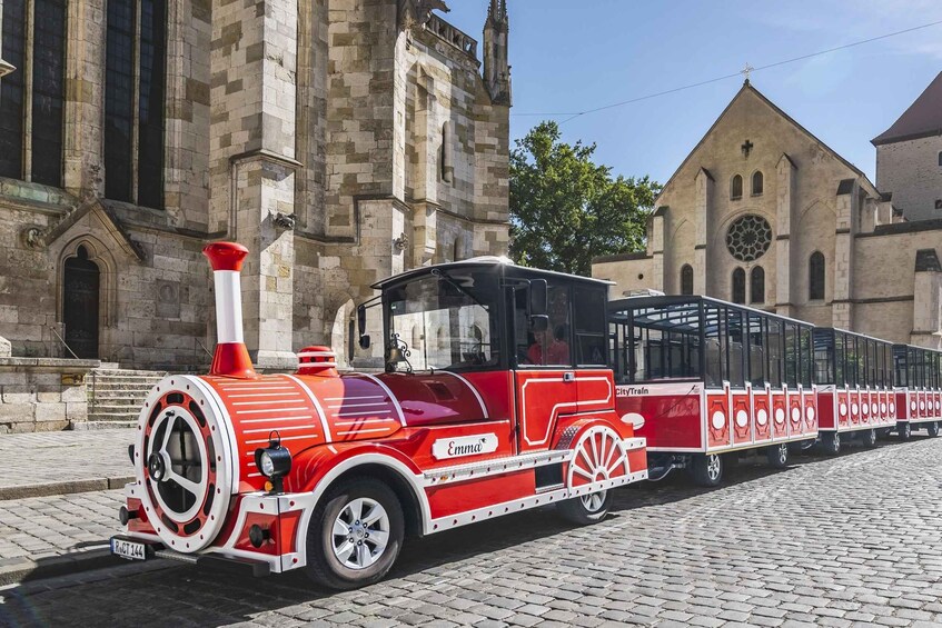 Regensburg: City Tour with the Bimmelbahn Train 1