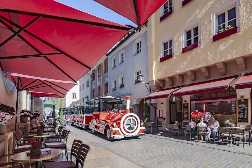 Picture 5 for Activity Regensburg: City Tour with the Bimmelbahn Train 2