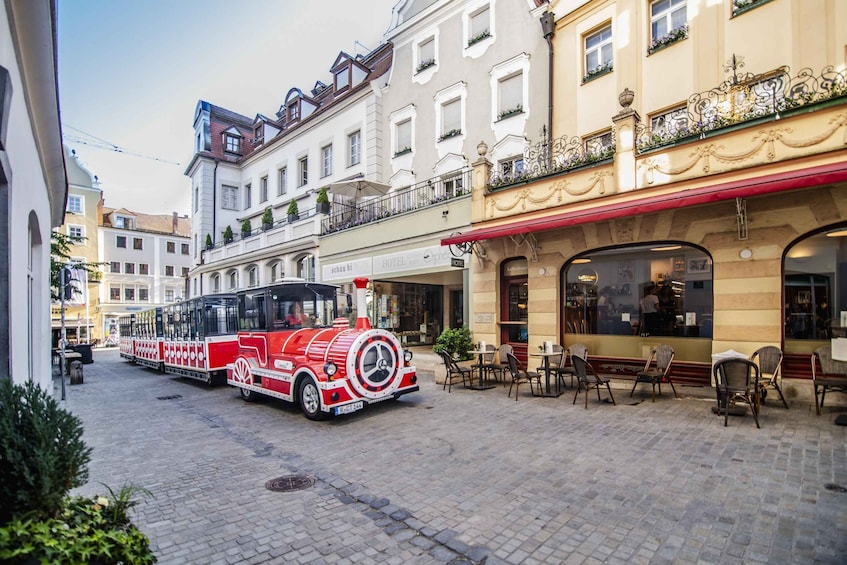 Picture 2 for Activity Regensburg: City Tour with the Bimmelbahn Train 3
