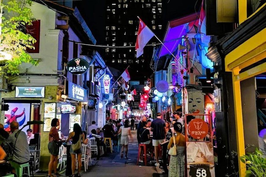 Singapore Street Food and Ethnic Quarters Kick Scooter Tour 2